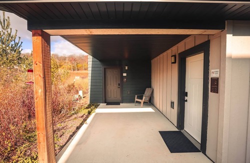 Decorah Villa | Bluffside Gardens Redbud Series 5B