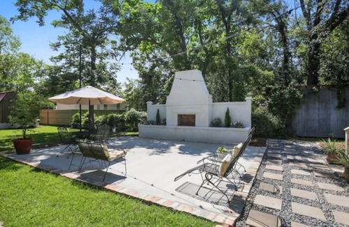 Mandeville Cottage | Blume Cottage-Historic 2BR Getaway, Walk to Lake Pontchartrain & Cafe's