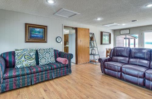 Mountain Home House | Boating & Fishing Basecamp! Lake Norfork Views