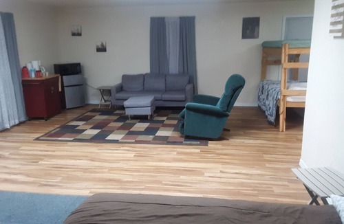 Board Camp Cottage | Bobcat Cottage - Closest Campground to Wolf Pen Gap's North Trailhead
