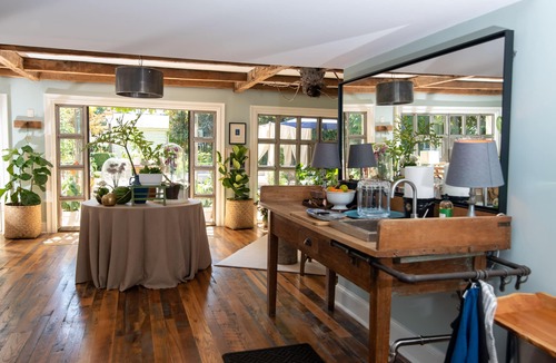 Downtown House | Botherum Carriage House, Garden Lovers Delight