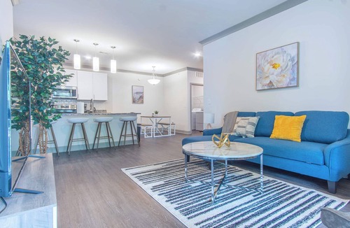Buechel Apartment | Boulevard Stays Stylish 3BR Getaway Pool, Gym Access & Free Parking