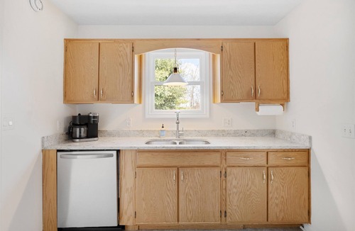 Bardstown House | Bourbon Basecamp: 1.5 Acres, Game + Movie Room, 3 Bedrooms