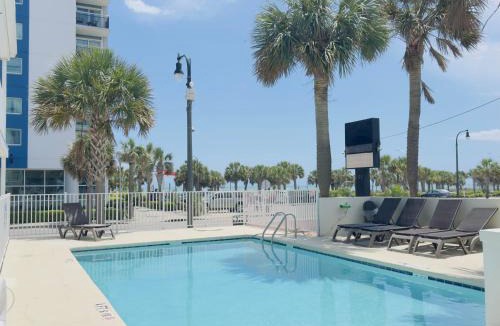 Downtown Myrtle Beach Hotel | Boutique on the Beach