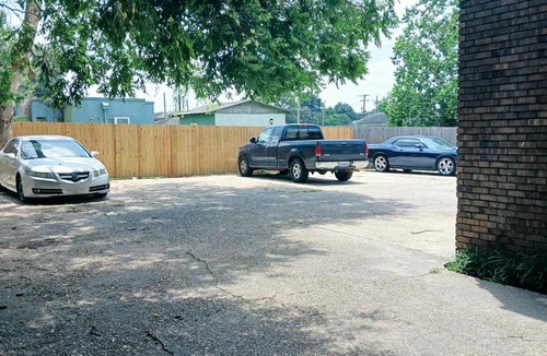 Mid City South Apartment | Boutique Style 2 Bdrm Apt offering Any & All of a Traveler's Needs