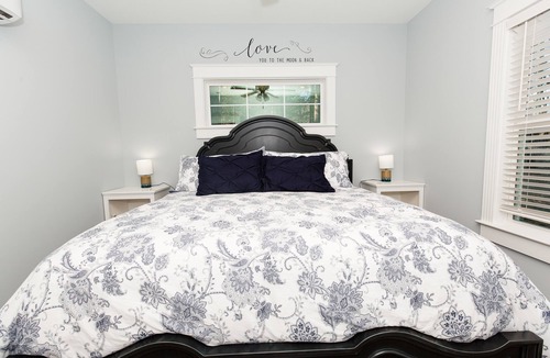 Glen Wilton Cottage | Brand New 2 Bedroom Luxurious Cottage in beautiful Rockbridge Co.