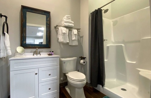 Marion Apartment | Brand new, conveniently located 2 bedroom apartment in Marion, KY