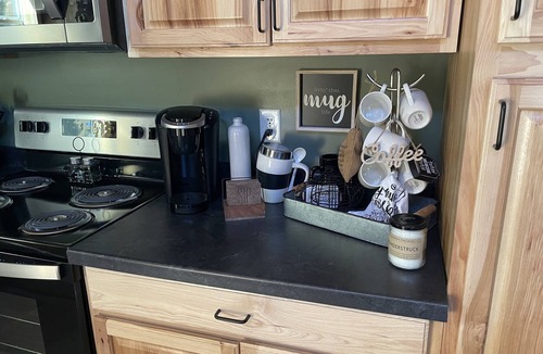 Bronston House | Brand new Lakehouse in Bronston 2 Bedroom with large loft