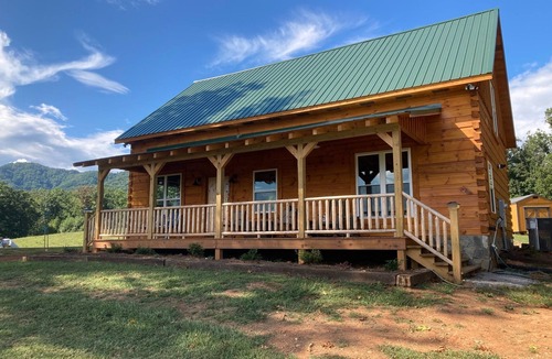 Stuart Cabin | Brand new Log Cabin. Secluded on 62 acres
