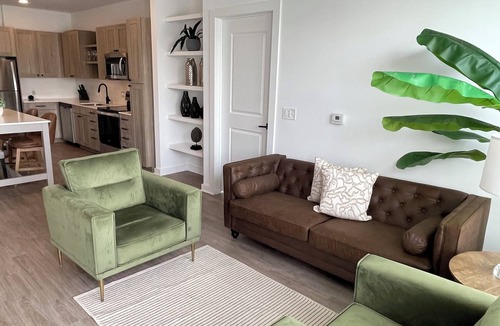 Cumberland Apartment | Brand-new Two Brm close to Mercedes-Benz & Braves Stadium