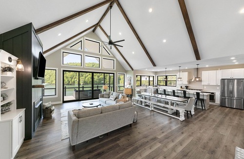 Hidden Springs House | Break Away - NEW Lakefront Modern Farmhouse 6BR-Outdoor Bar and Kitchen
