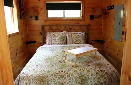 Hico Cabin | Breathtaking Tree House Rental near Charleston, West Virginia