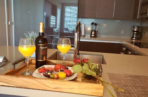 Brickell Condo | Brickell Bliss Studio + Amenities. Steps to Best Bars, Eats & Mall. Relax & Play