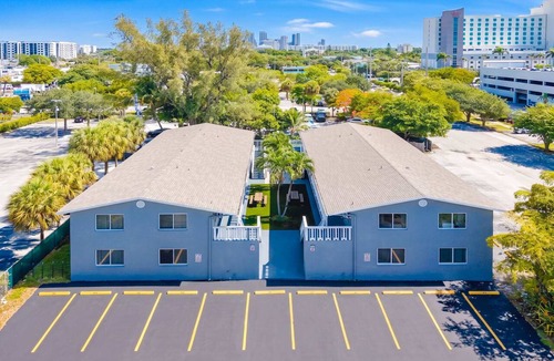 Poinciana Park Apartment | Bright 2BR Near Beach, Airport & Las Olas