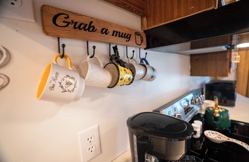 Mount Vernon House | Bright & Cozy Stay Near Downtown Mt. Vernon