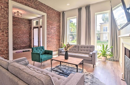 Russell House | Bright Louisville Home, ~ 2 Mi to Downtown!