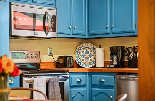 Madison Cottage | Brightwood on Eastview | Family Home w/Play Set