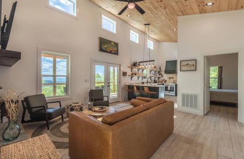 Bryson City Cabin | Brook Haven-Mountain Views - Hot Tub - Outdoor Pizza Oven