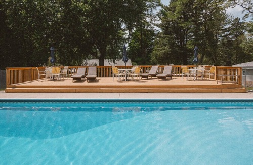 Grawn House | Brookside Cottages and Resort Freedom Cottage