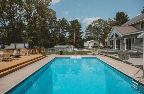 Grawn House | Brookside Cottages and Resort Freedom Cottage