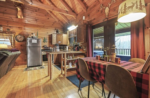 Laurelville Cabin | Buck Ridge | Hocking Hills, Rustic Cabin, Hot Tub