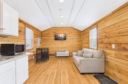 Northfork Cabin | Cabin # 1 Fully Furnished, 3500ft Elevation, 27 acres, Hatfield McCoy Trail 62