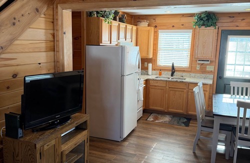 Gaylord Cabin | Cabin 2395-Picturesque Log Cabin at Beaver Creek Resort