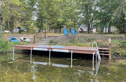 Briley Cottage | Cabin on the lake orv’s and campers welcome!