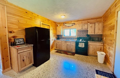 Hesperia Cabin | Cabin with beautiful acreage bordering Manistee National Forest
