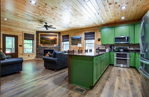 Smoky Mountains Cabin | Cabin with Hot Tub, Game Room & Mountain Views!