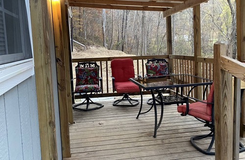 Genoa Cabin | Cabin- within minutes to outlaw trails and Hatfield McCoy trails