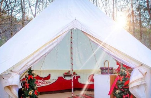 Columbia RV Rental | Candy Cane Glamp Yurt in the Woods