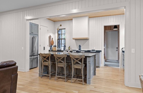 Cooleys Rift Cottage | Canoe Cove - Charming Lakeside Retreat, 3BR/2BA, Sleeps 6