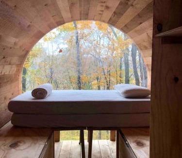 Lupton City House | Canopy Treehouse - Glamp Design with Amazing Views, Wildwood, GA