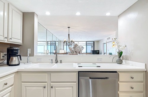 Winklers Condo | Caper Beach Club | FMB | Unit 904