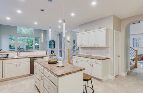 Mesquite Cottage | Captivating 6BR 3B Home With Pool & Fire Pit