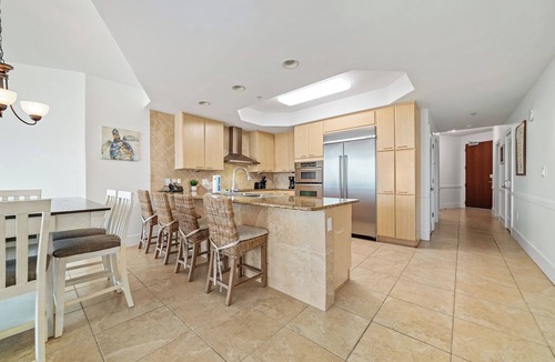 Orange Beach East Apartment | Caribe C213 - Gulf Front 3BR, Lazy River, Indoor/Outdoor Pools, 2 Min To Beach