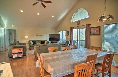 Caryville House | Caryville Home w/Private Dock & Norris Lake Views