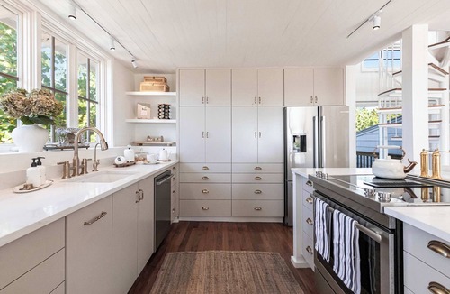 North Captiva House | Casa Blanca: Elegant Beachfront Oasis w/Golf Cart, Kayaks, and more!