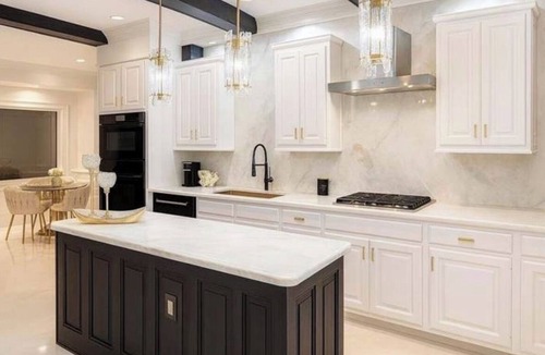 Lilburn House | CasanovaATL Luxury Pool/Studio/Gameroom, Theater