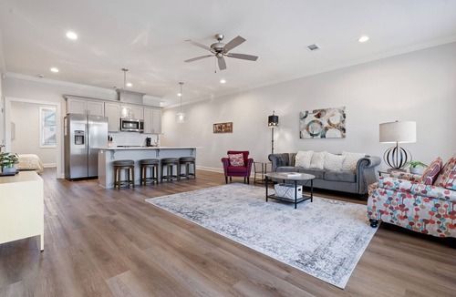 Tuscaloosa House | CC5-Awesome 3 Bedroom Townhome Perfect for Game Day!