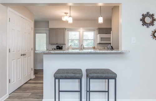 Open Gates House | Cecil's Cozy Cottage