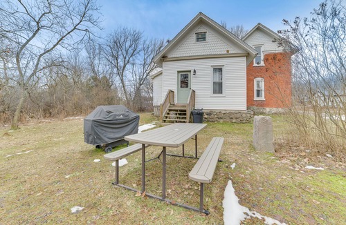East Jordan House | ‘Cedar Creek Guesthouse’ 3 Mi to Lake Charlevoix