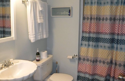Franklin Cabin | Cedars Cabin-Smoky Mountain Views and Hot Tub - Pet Friendly