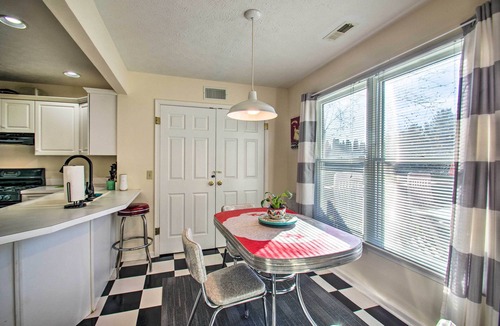 Harrisonburg House | Central Harrisonburg Home w/Fenced-In Yard!