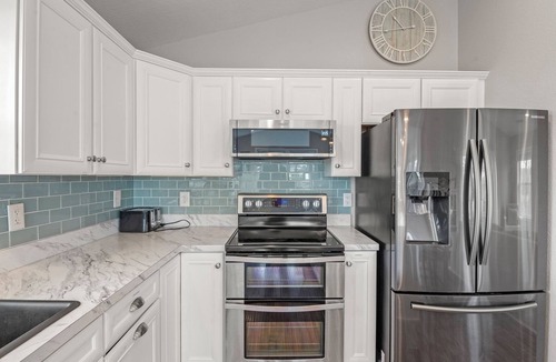 Colington House | CH937: Sounds About Wright, 4BR remodeled home, game room, firepit, W/D