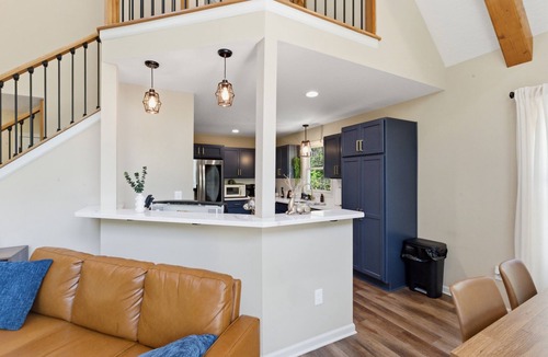 Rockbridge Ski Chalet | Chalet Getaway | Hocking Hills, Hot Tub, Lake