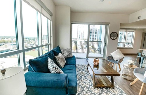 Third Ward Apartment | Charlotte Uptown Fully Furnished Apartments
