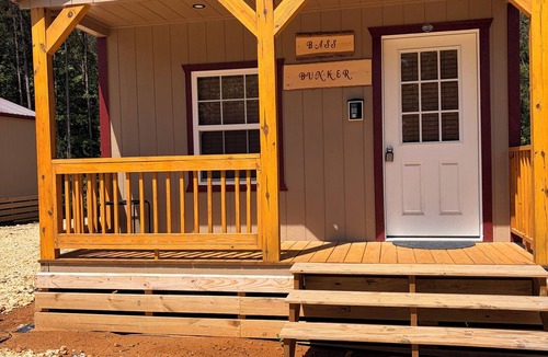 Iuka Cabin | Charming 1-bedroom cabin with AC in peaceful Iuka