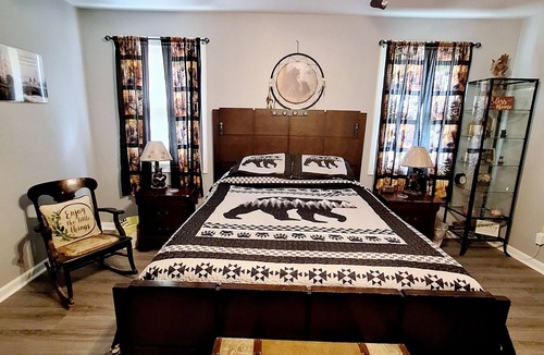 La Follette Resort | Charming 1-bedroom resort in wonderful LaFollette with AC, WiFi